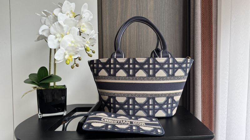 chr1st1an D10r shopping bags